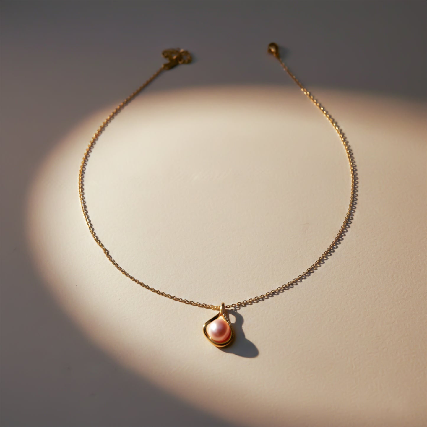 Golden Teardrop Pearl Pendant Necklace
