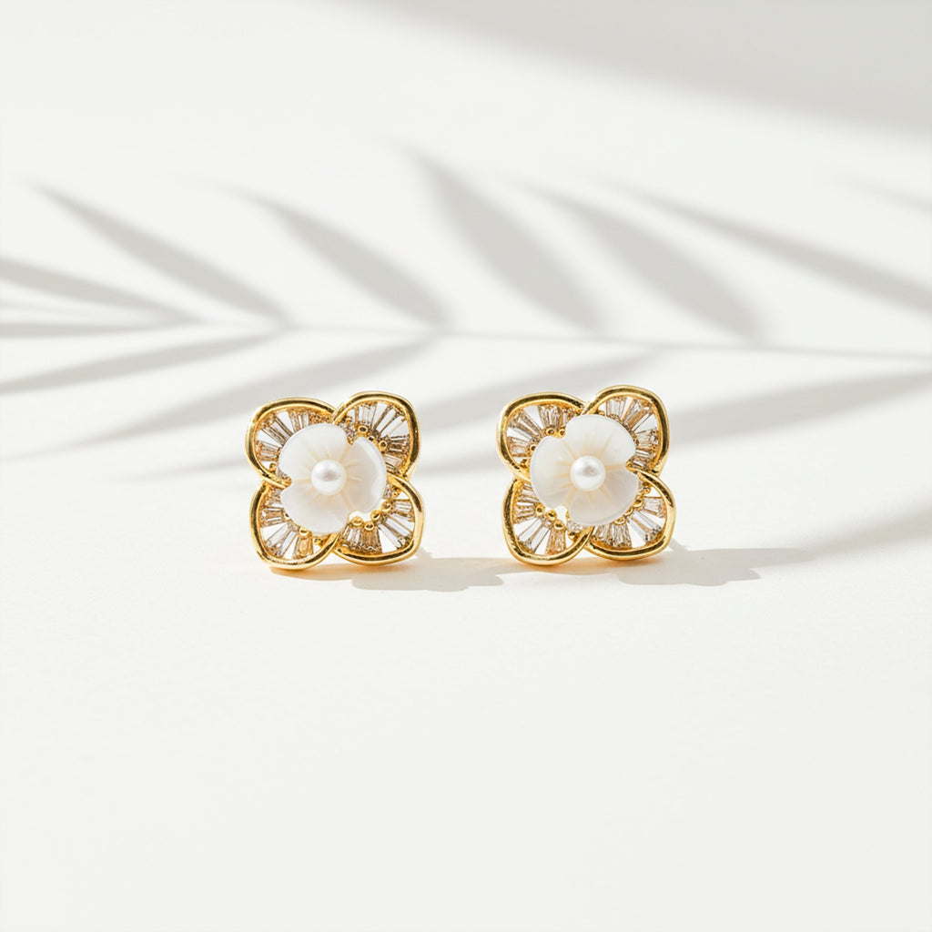 Eterna Bloom Pearl Stud Earrings