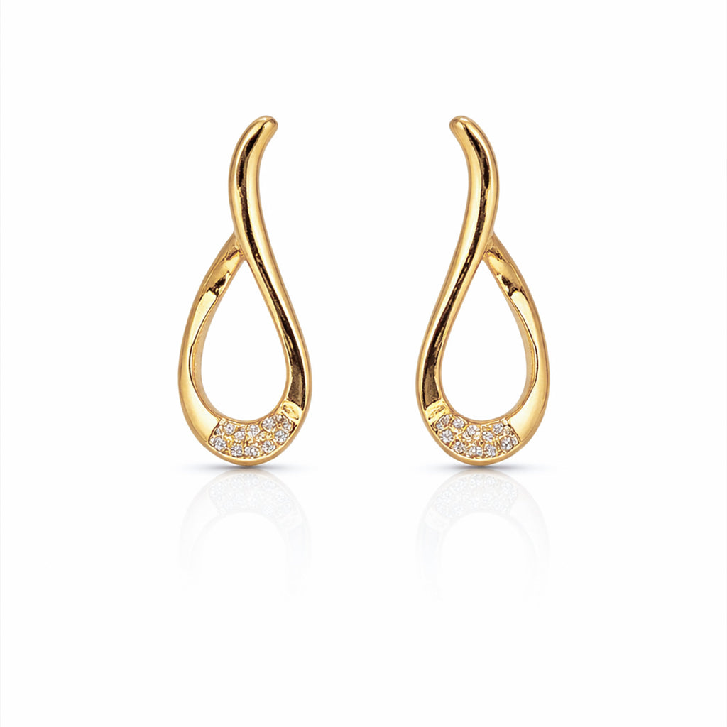 LuxeWave S-Curve Diamond Earrings