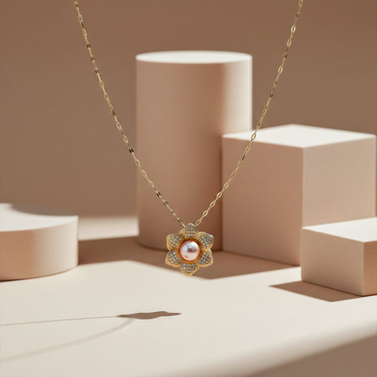 Gold Flower Pearl Pendant