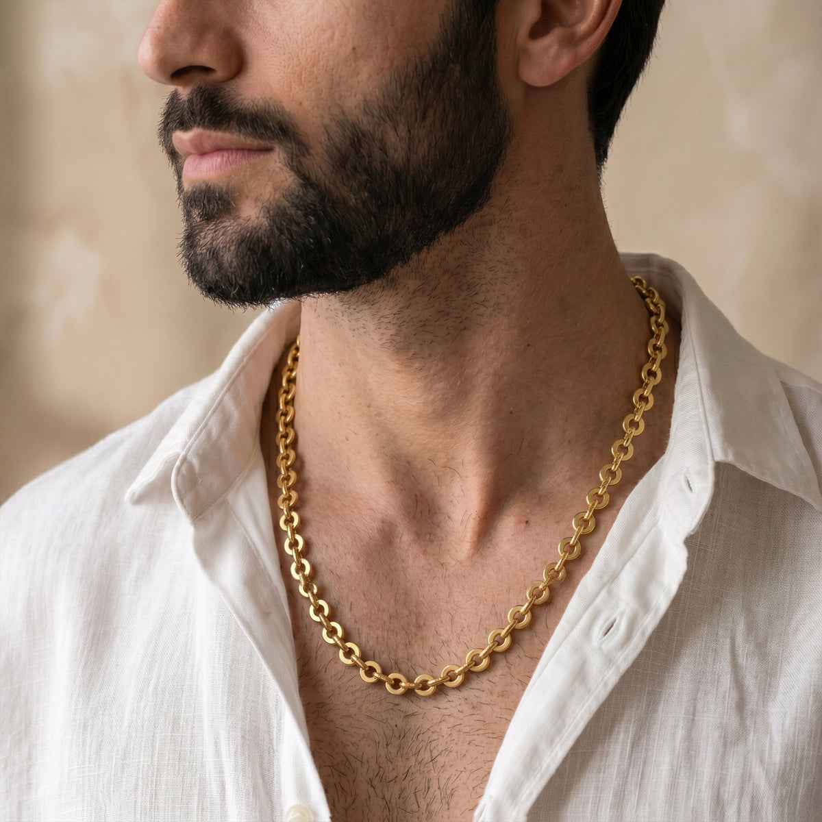 Velar Gold Chain