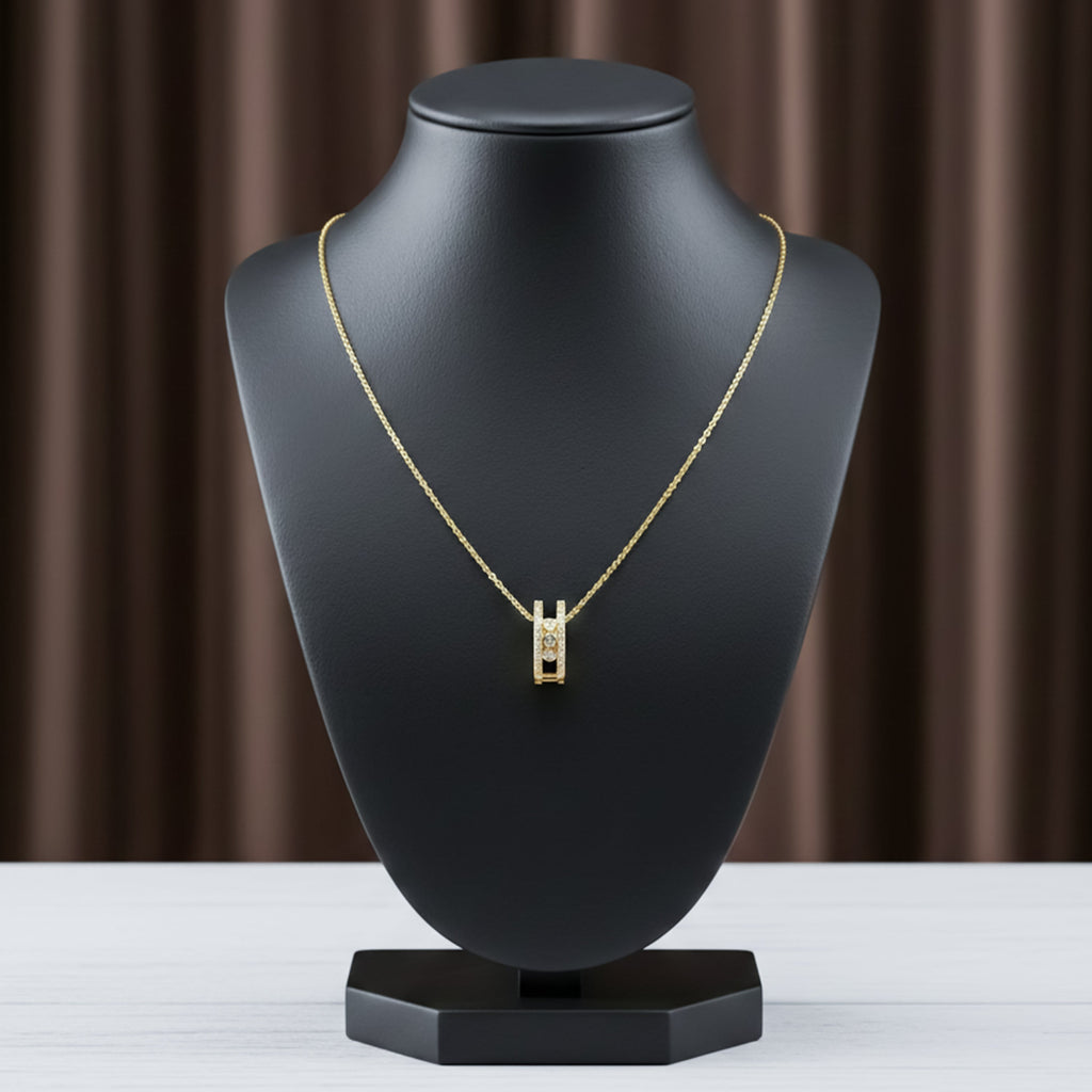 Elegant Gold Double Hoop Diamond Pendant Necklace