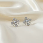 Divine Diamond Studs Earrings