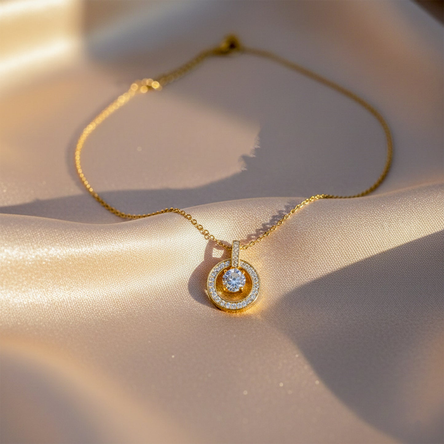 Eternal Halo Diamond Necklace