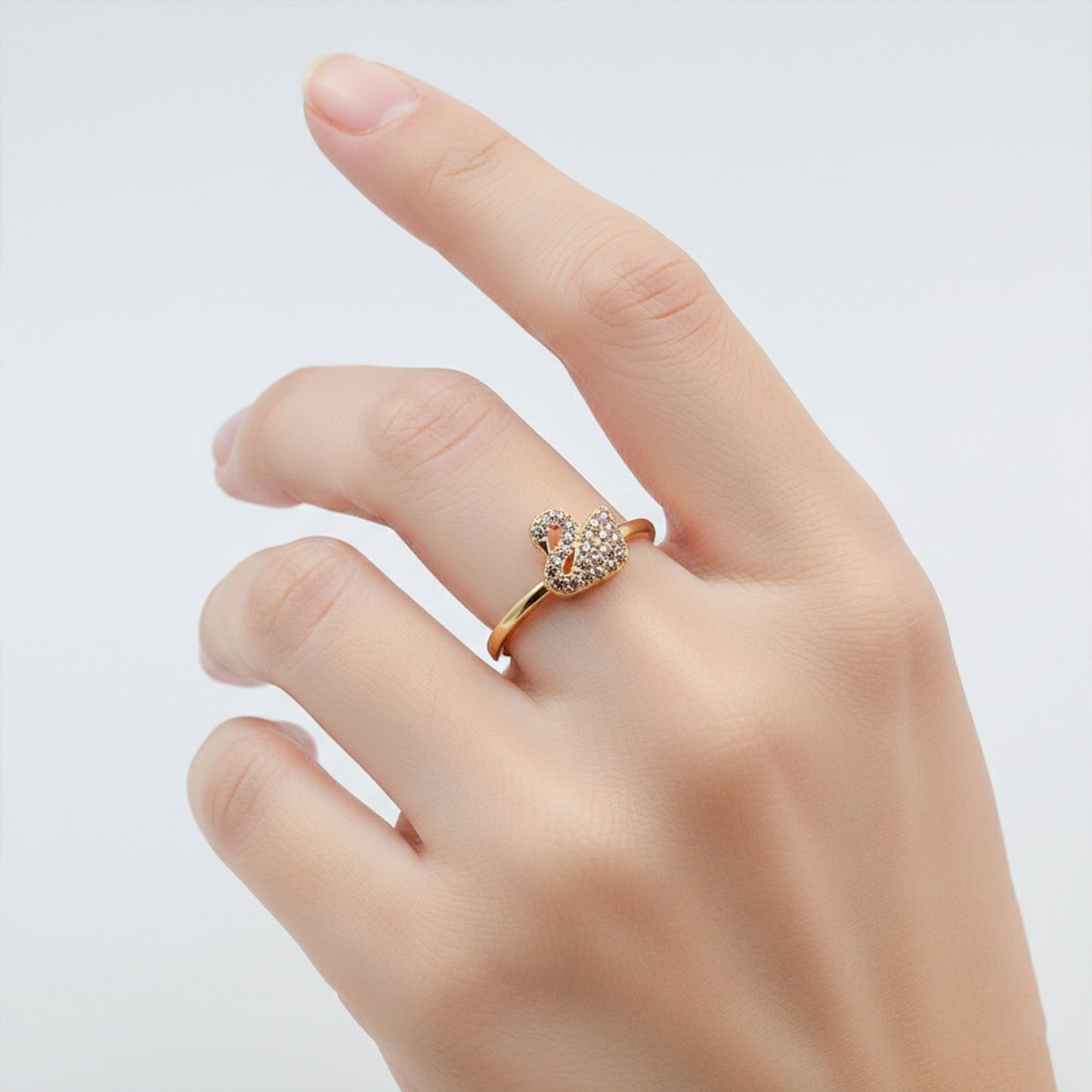 Swan Elegance Diamond Ring