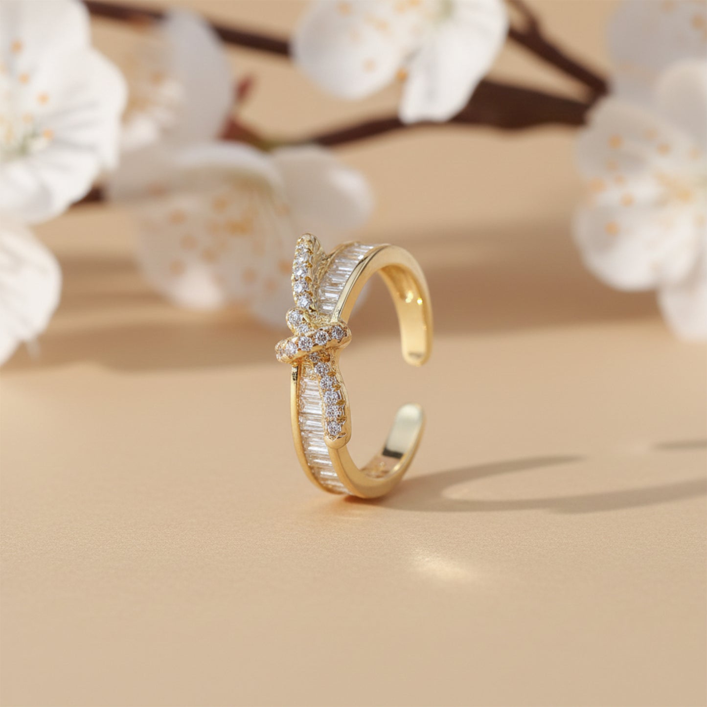 Luxe Infinity Knot Ring