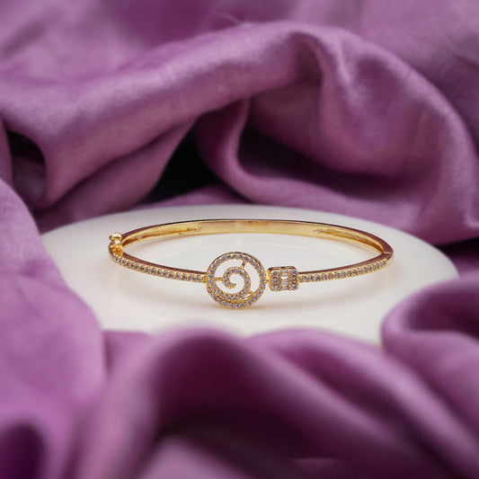 Royal Swirl Diamond Kada