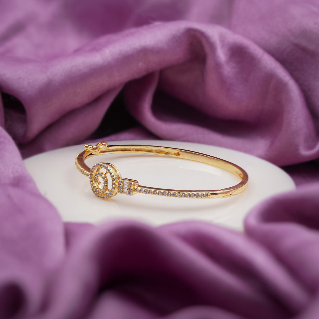 Royal Swirl Diamond Kada