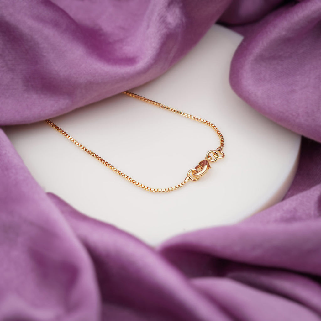 Uma Necklace