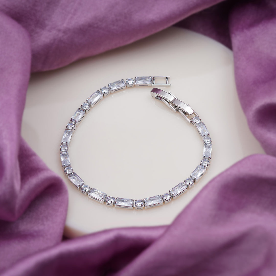 Diamond Aura Tennis Bracelet