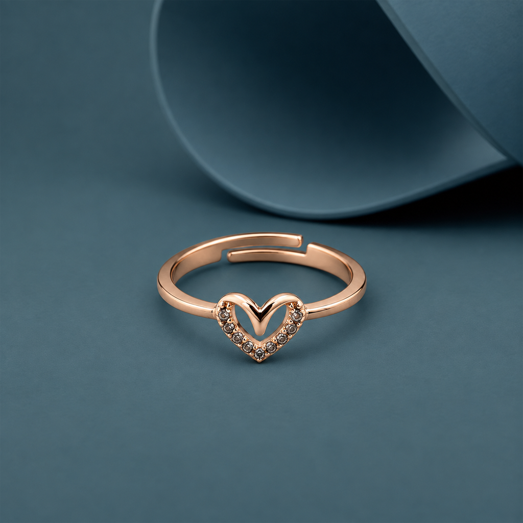 Elara Heart Ring