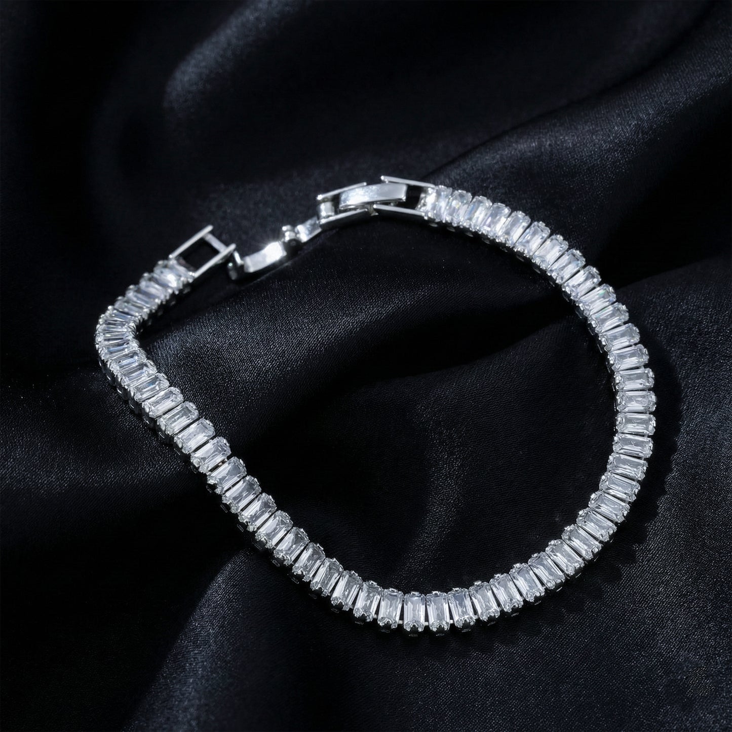 Glaciera Elite Baguette Bracelet