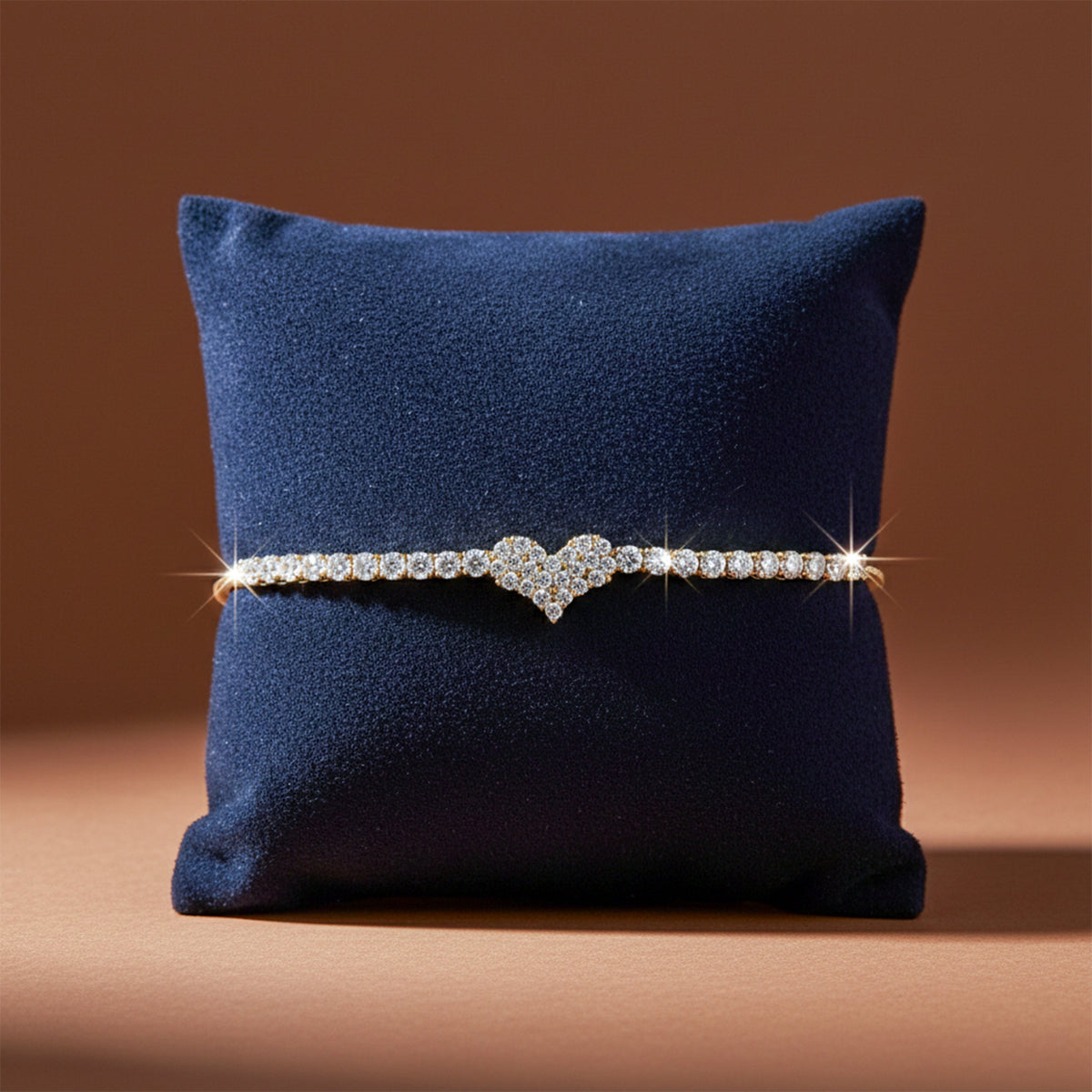 Dazzle Crown Zircon Bracelet