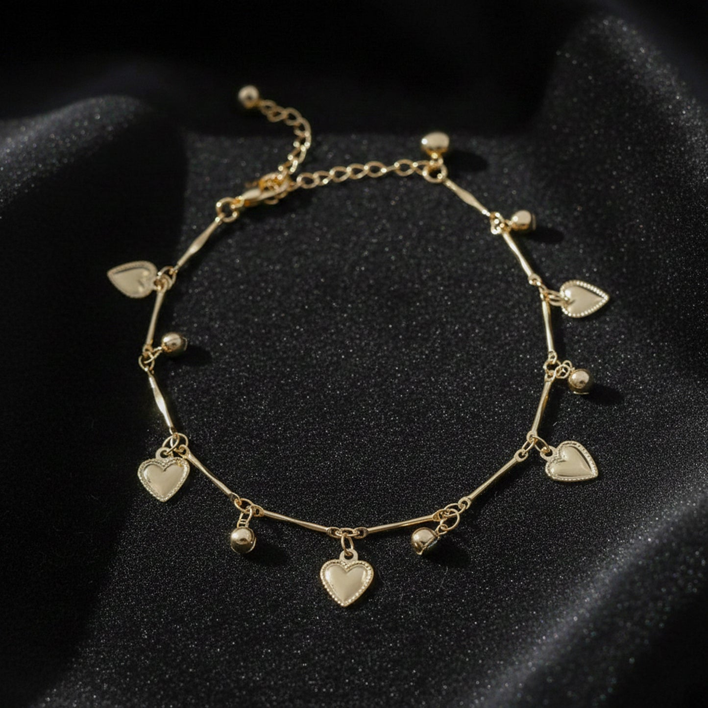 Signature Heart Charm Anklet