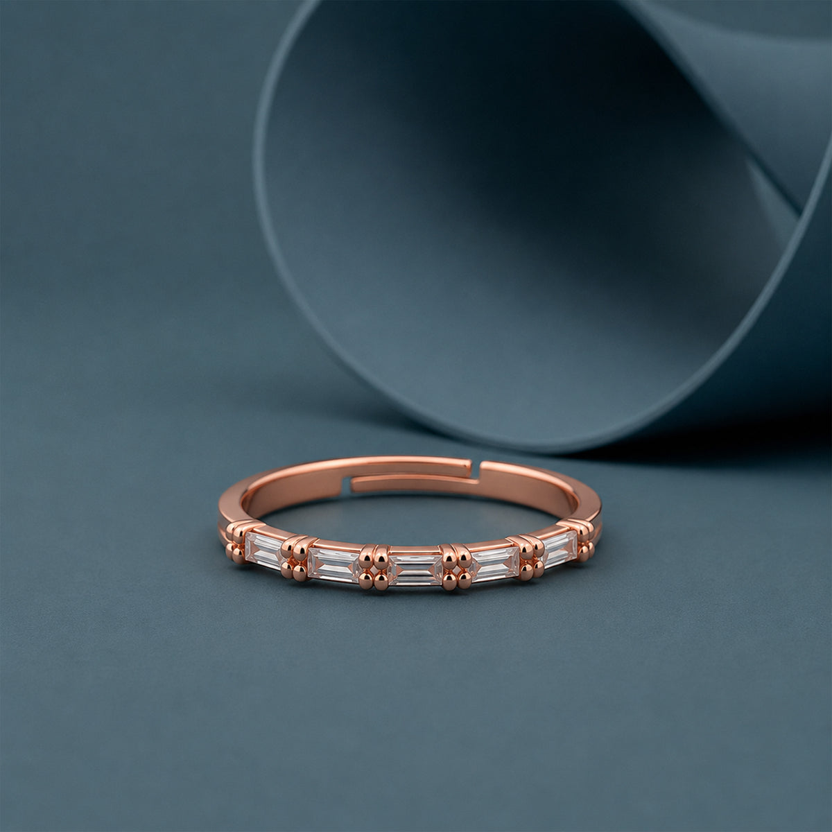 Aira Luxe Ring
