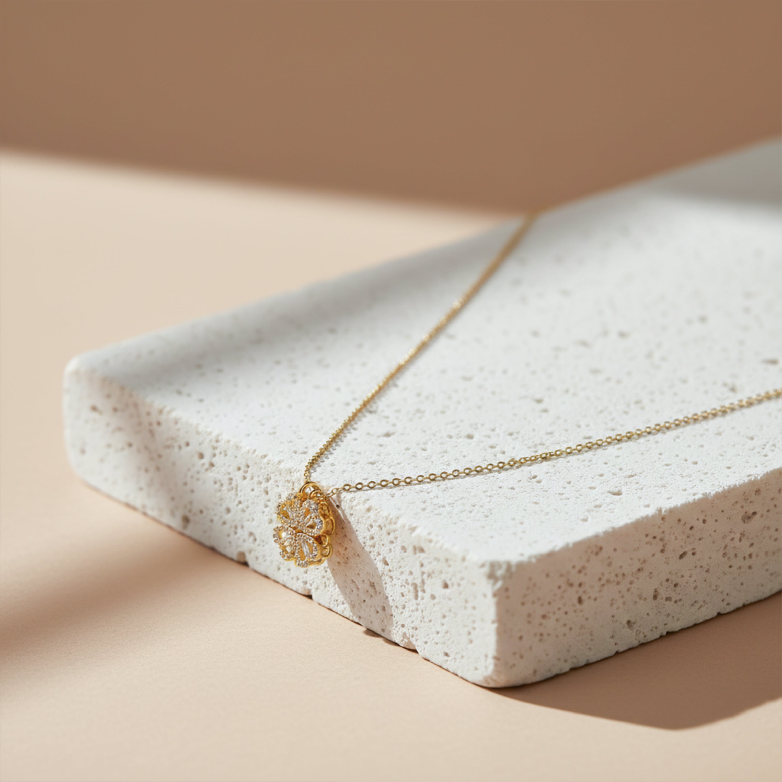 Lucky Clover Diamond Pendant Necklace