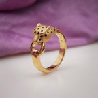 Golden Panther Link Ring