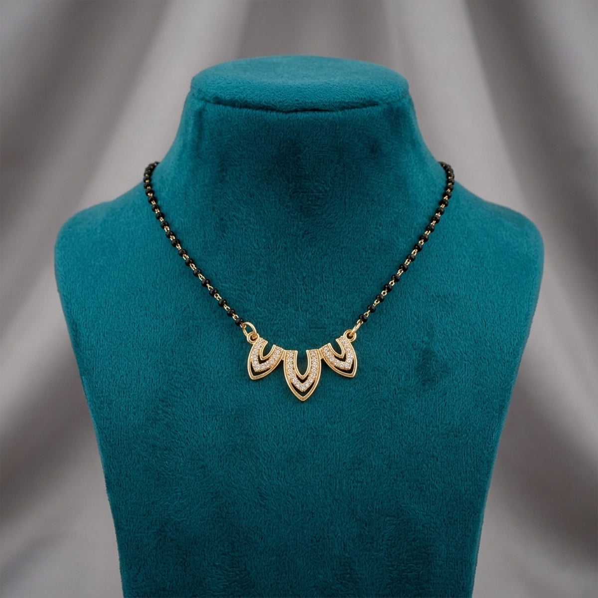 Swarna Triveni Mangalsutra