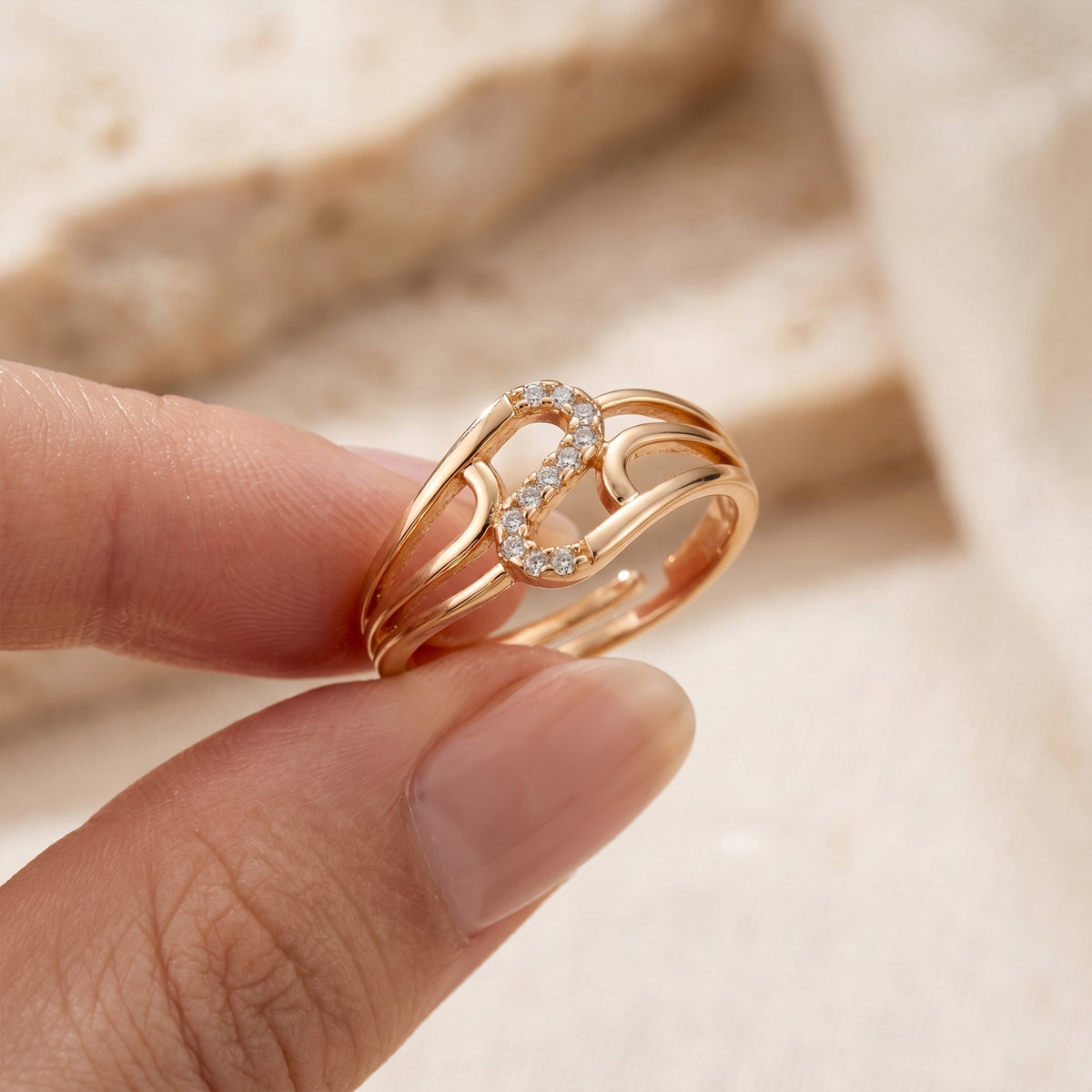 Solenne Ring