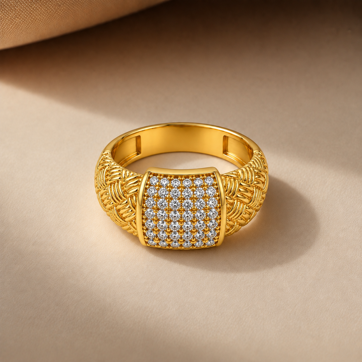 Royalcrest Ring