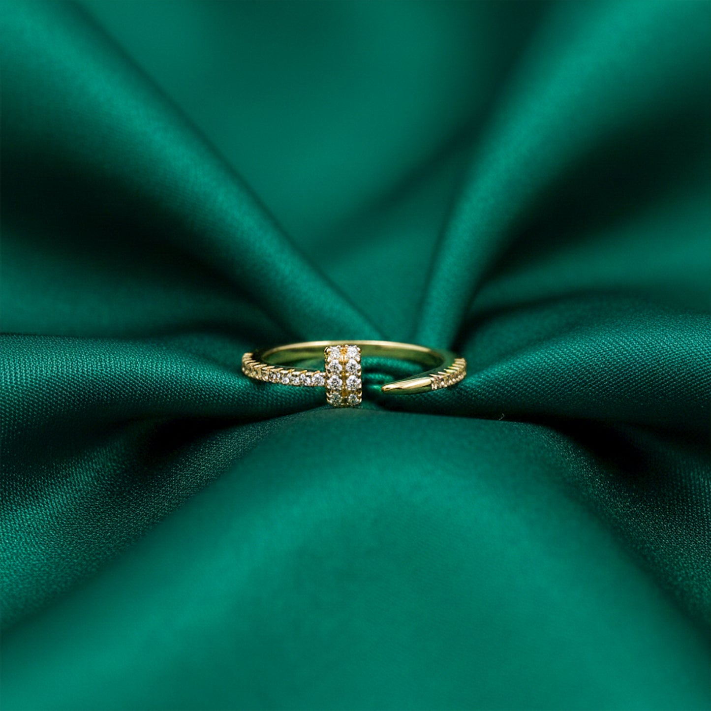 Golden Brilliance Diamond Ring