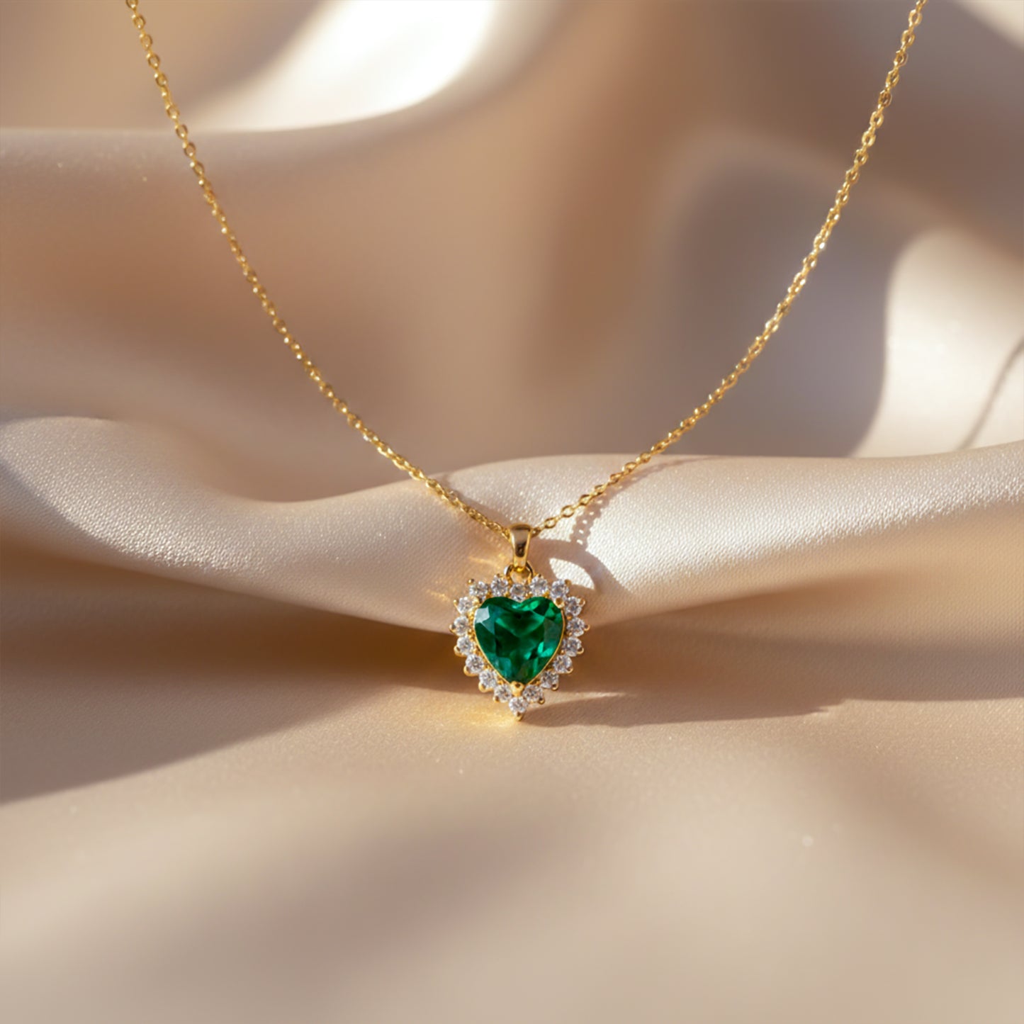 Elegant Green Heart Crystal Pendant