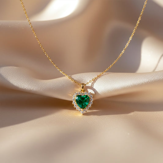Elegant Green Heart Crystal Pendant