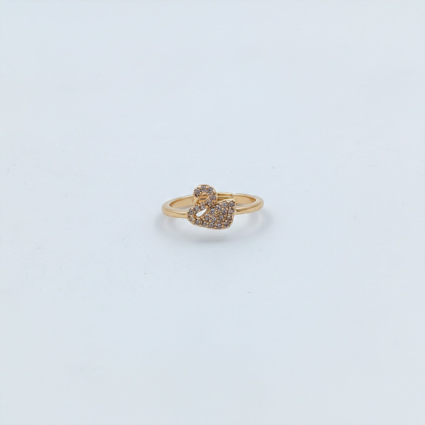 Swan Elegance Diamond Ring