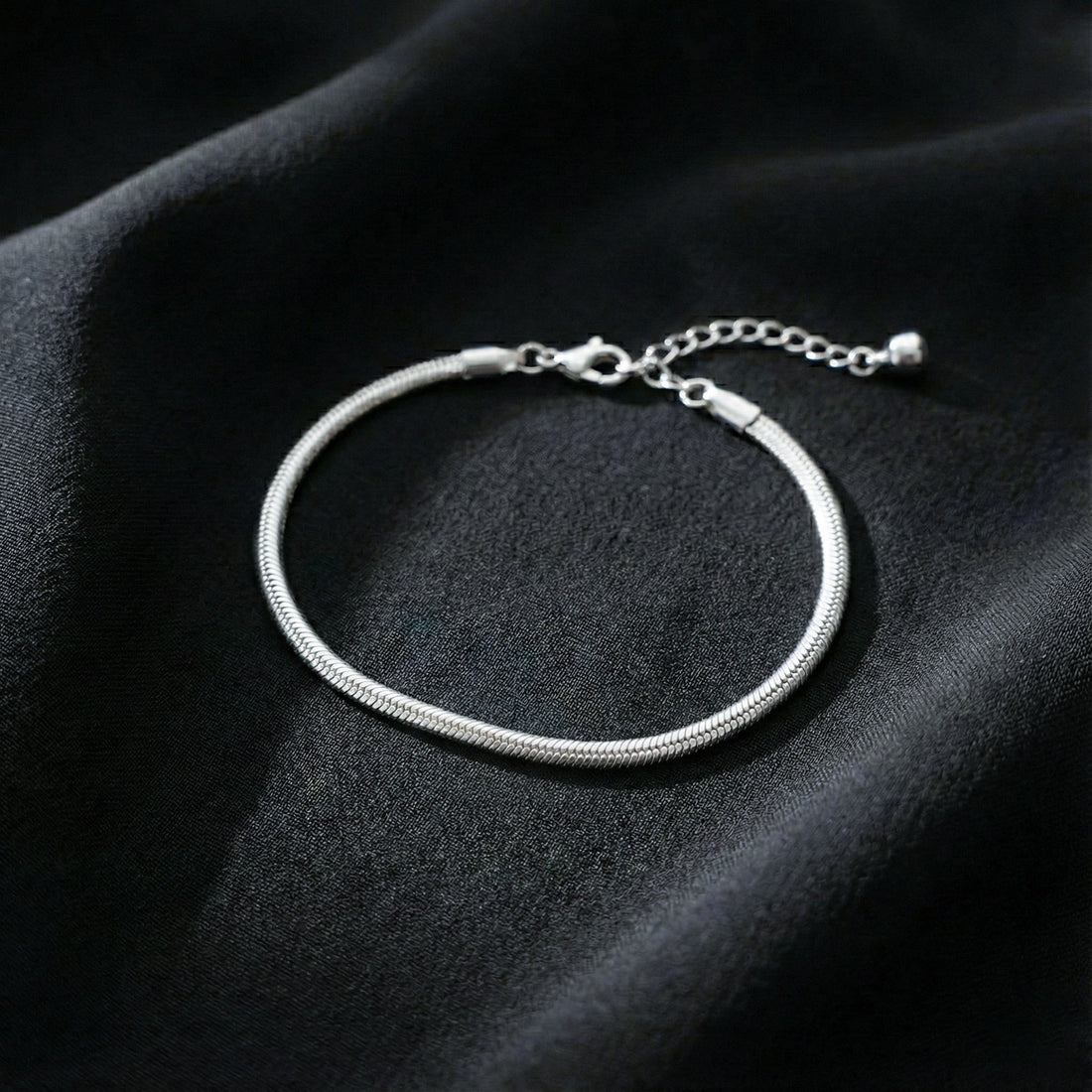 Modern Sleek Snake Chain Anklet