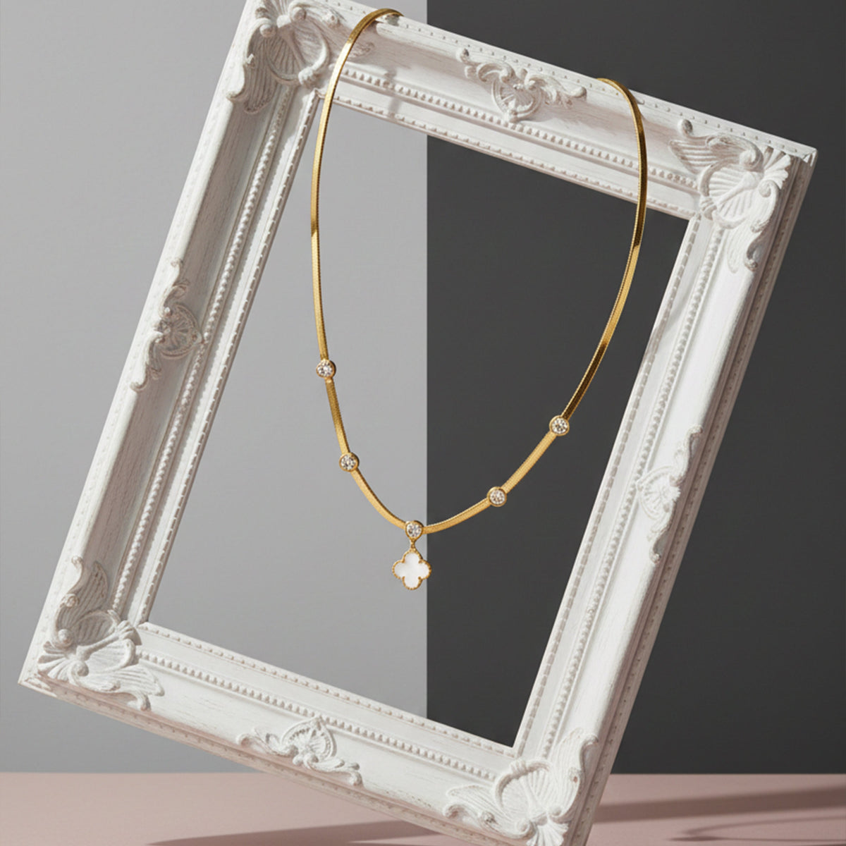 Ira Clover Necklace