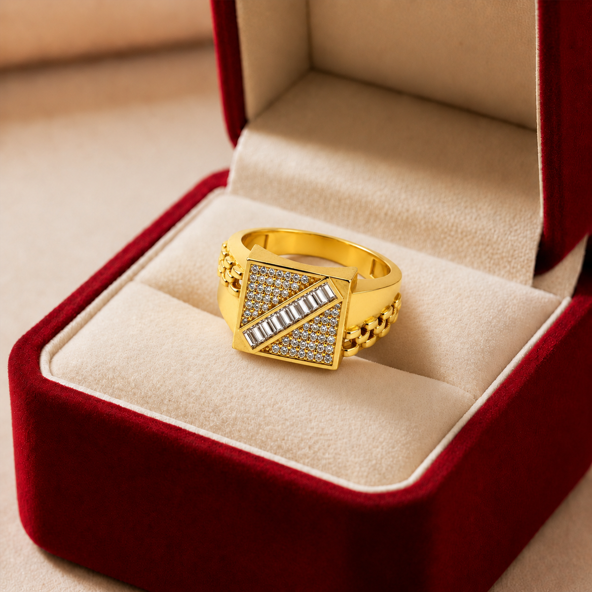 Aarvish Luxe Ring