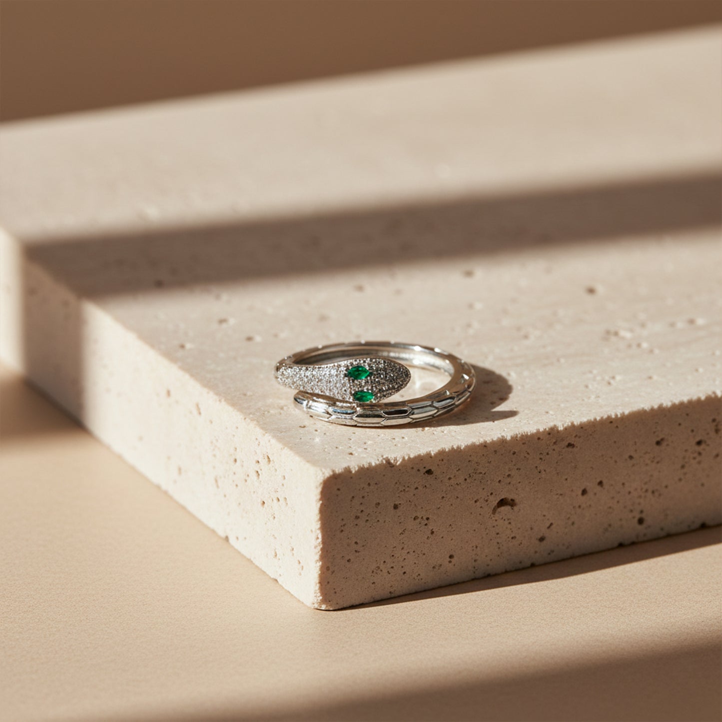 Regal Emerald Eye Serpent Statement Ring