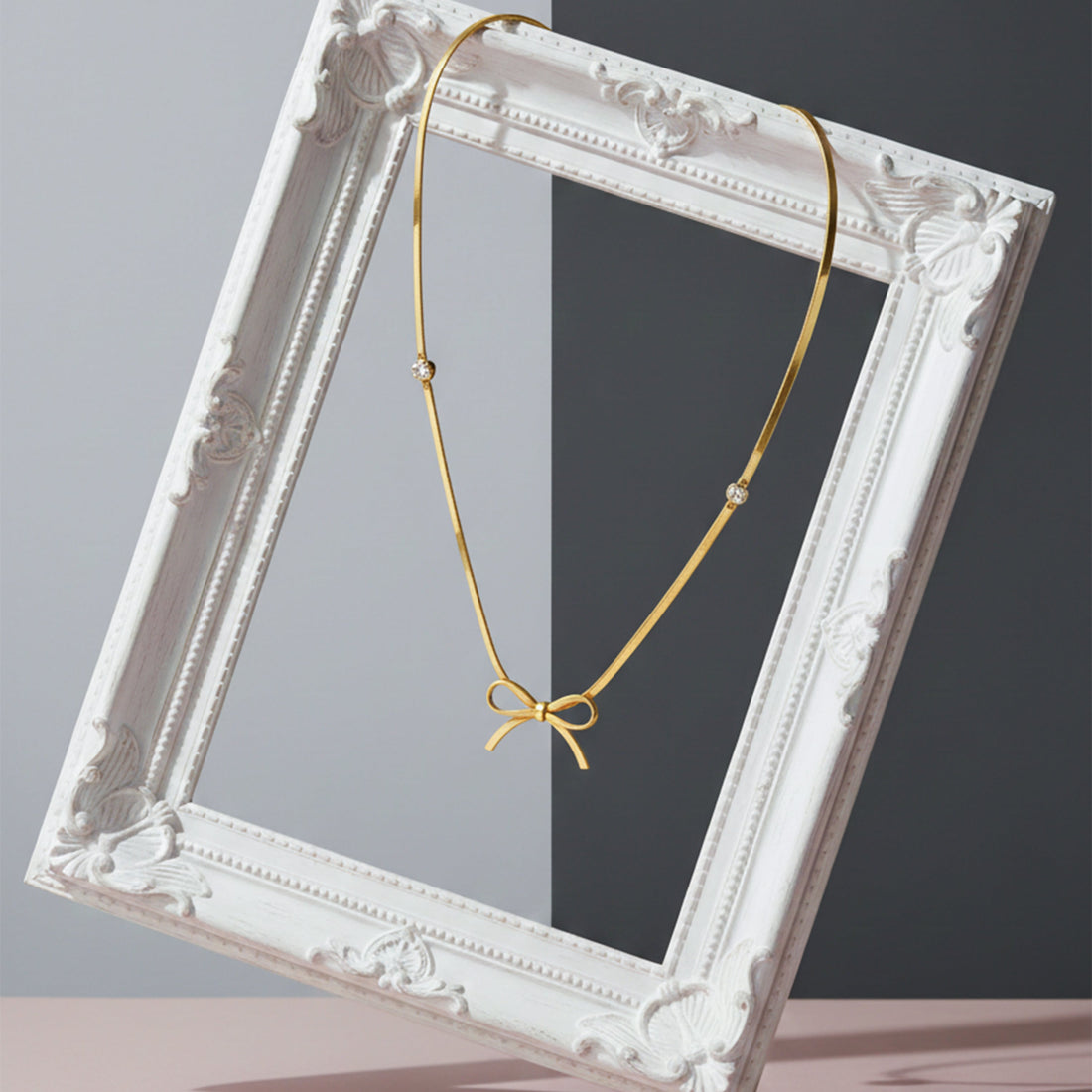 Snake Bow Necklace