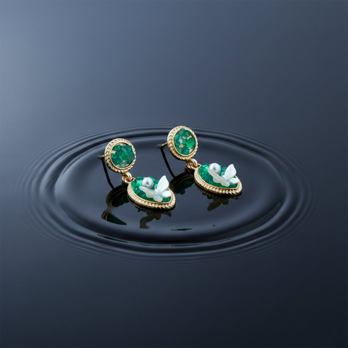 Luxe Botanical Emerald Pearl Earrings