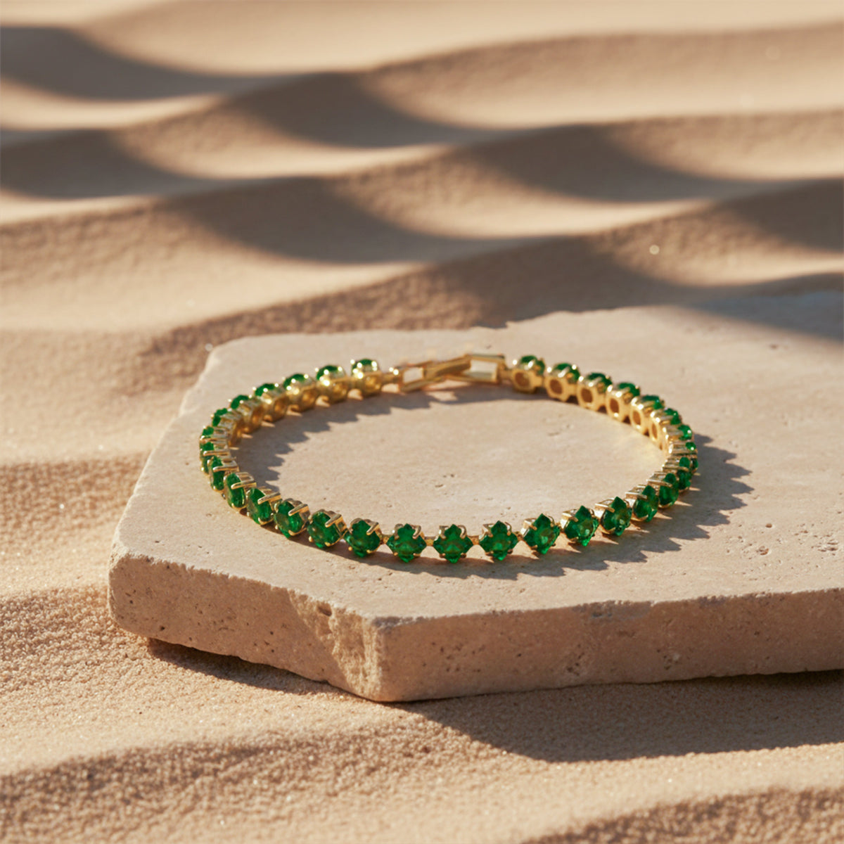Veloura Emerald Glow Bracelet