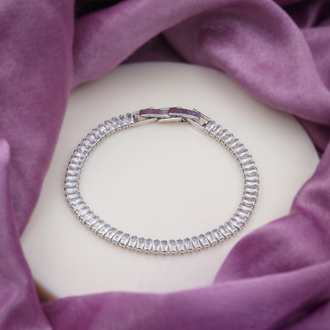 Glaciera Elite Baguette Bracelet