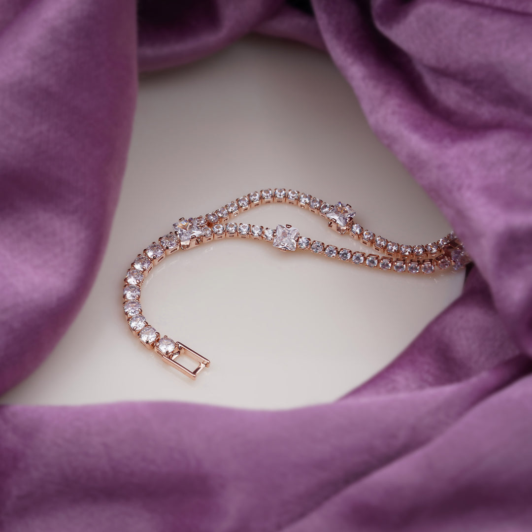 Queen’s Blush Diamond Bracelet