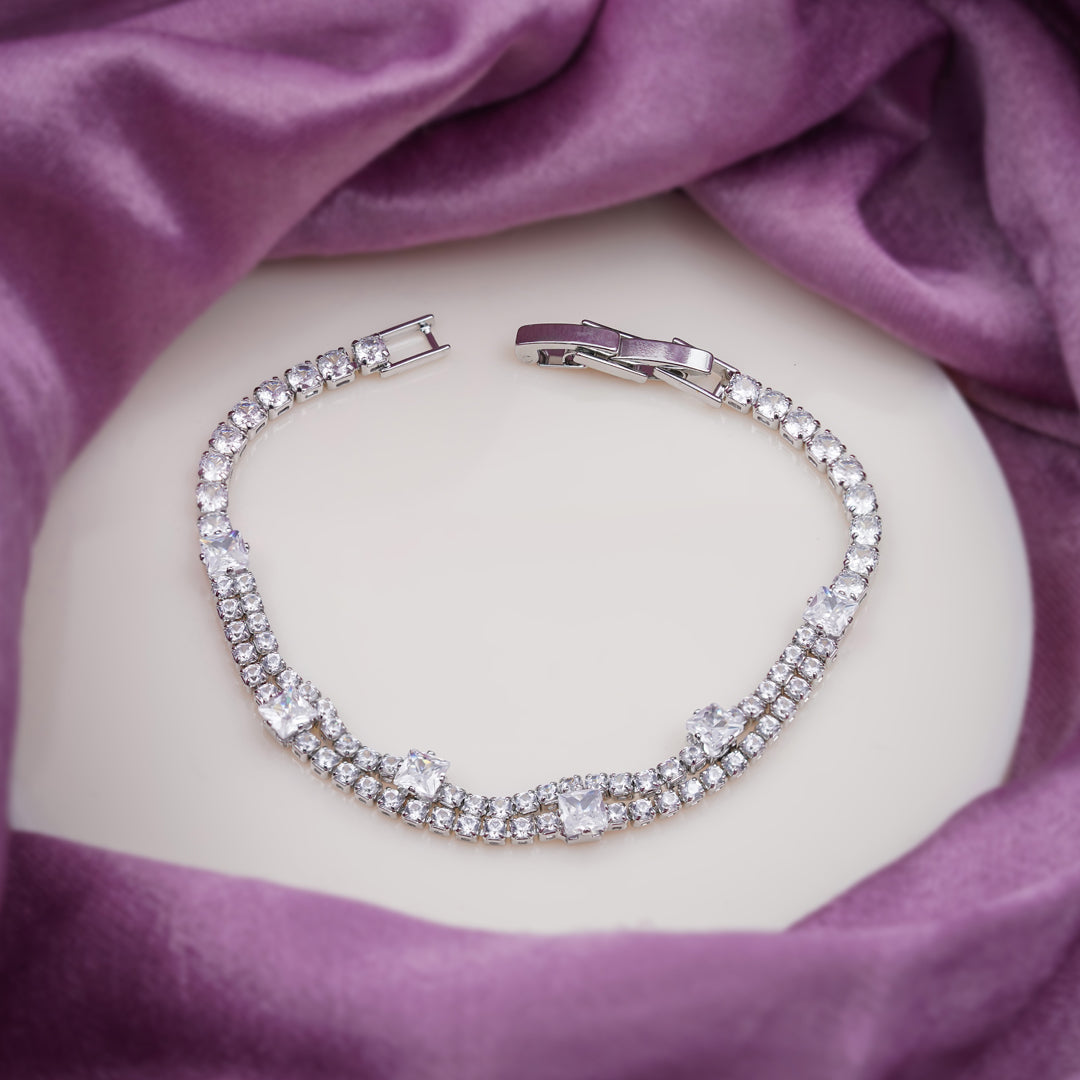 Royal Ice Diamond Tennis Bracelet