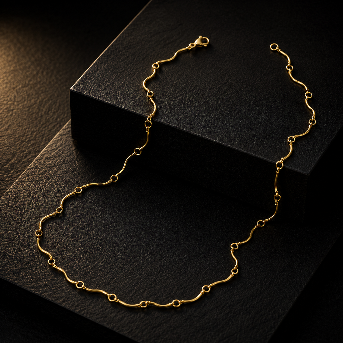 Sovereign Luxe Chain