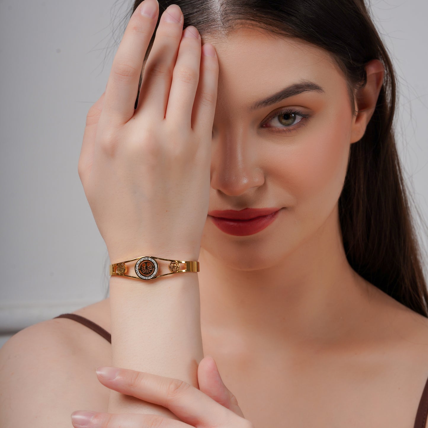 Divine Om Aura Gold Kada