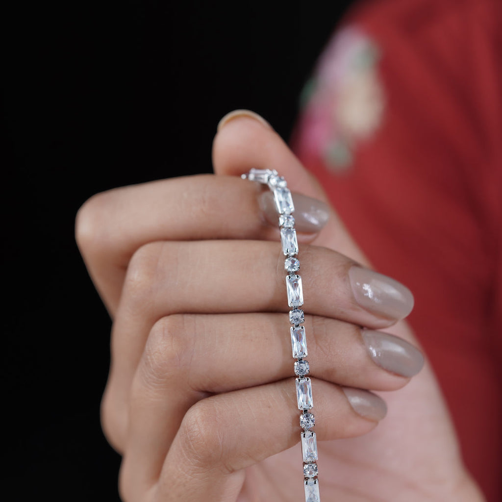 Diamond Aura Tennis Bracelet