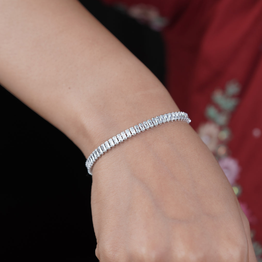 Glaciera Elite Baguette Bracelet