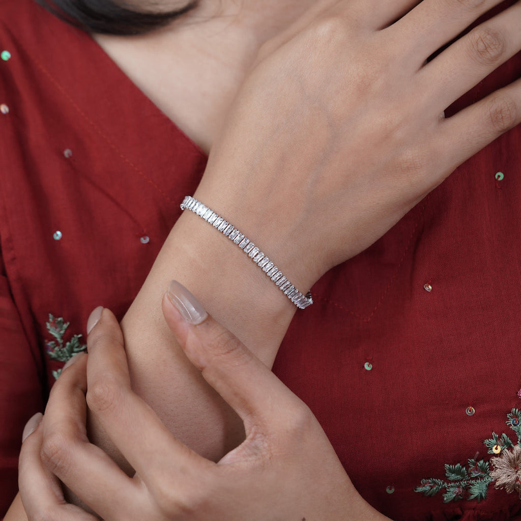 Glaciera Elite Baguette Bracelet