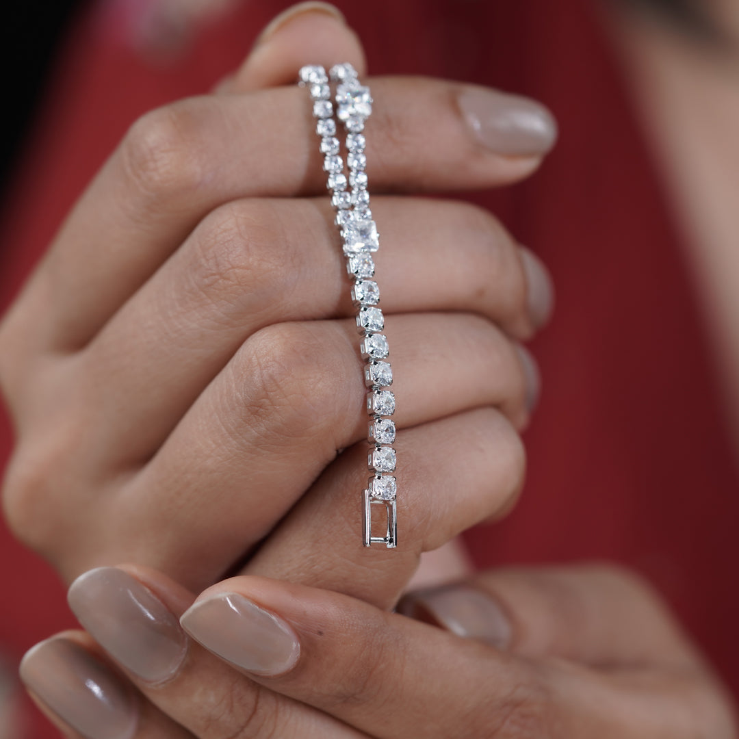 Royal Ice Diamond Tennis Bracelet