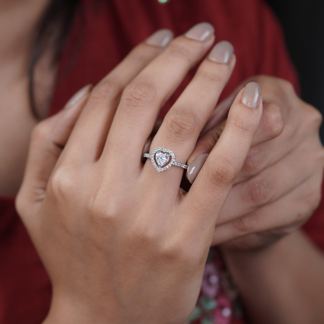 Amora Heart Halo Ring