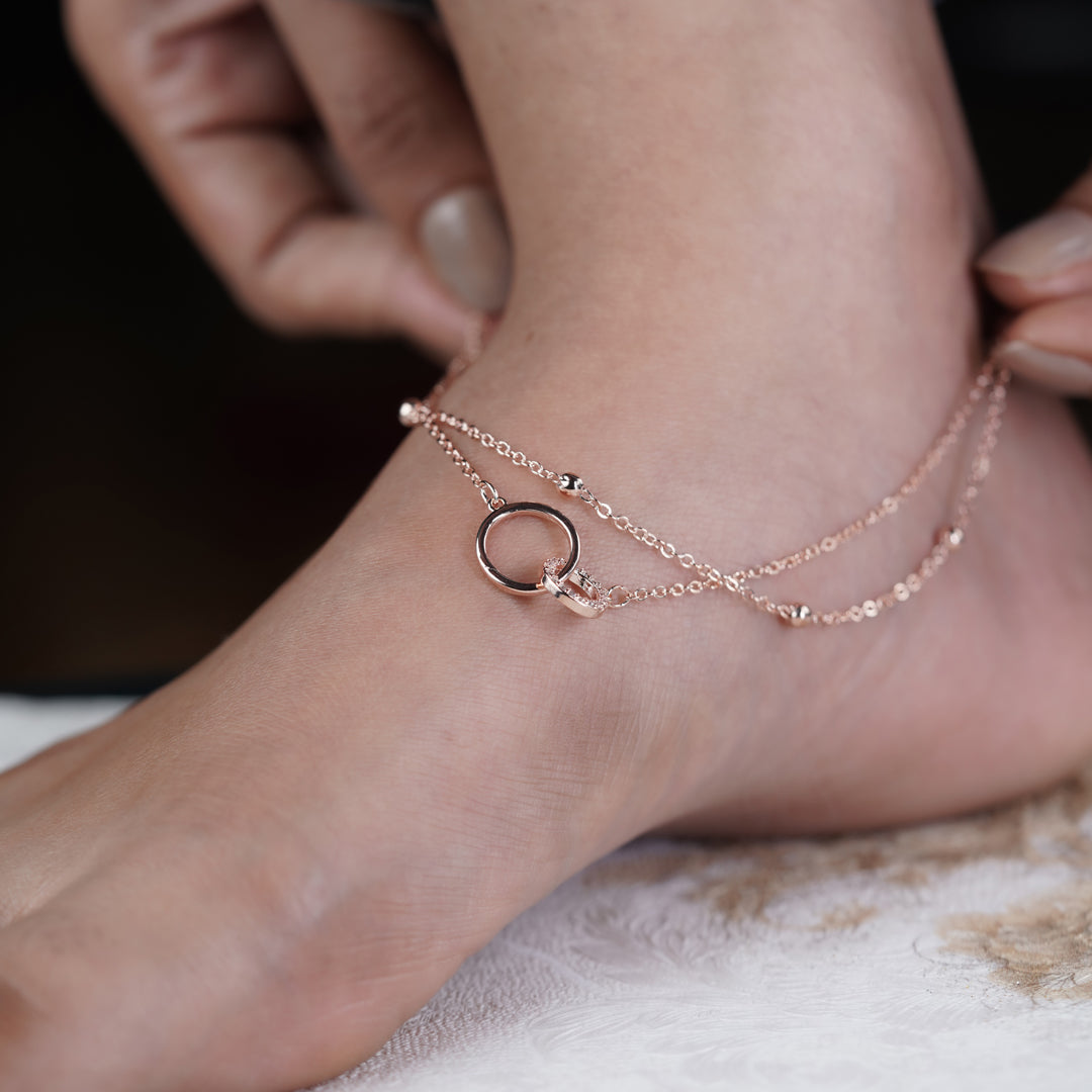Interlocking Circle Rose Gold Anklet