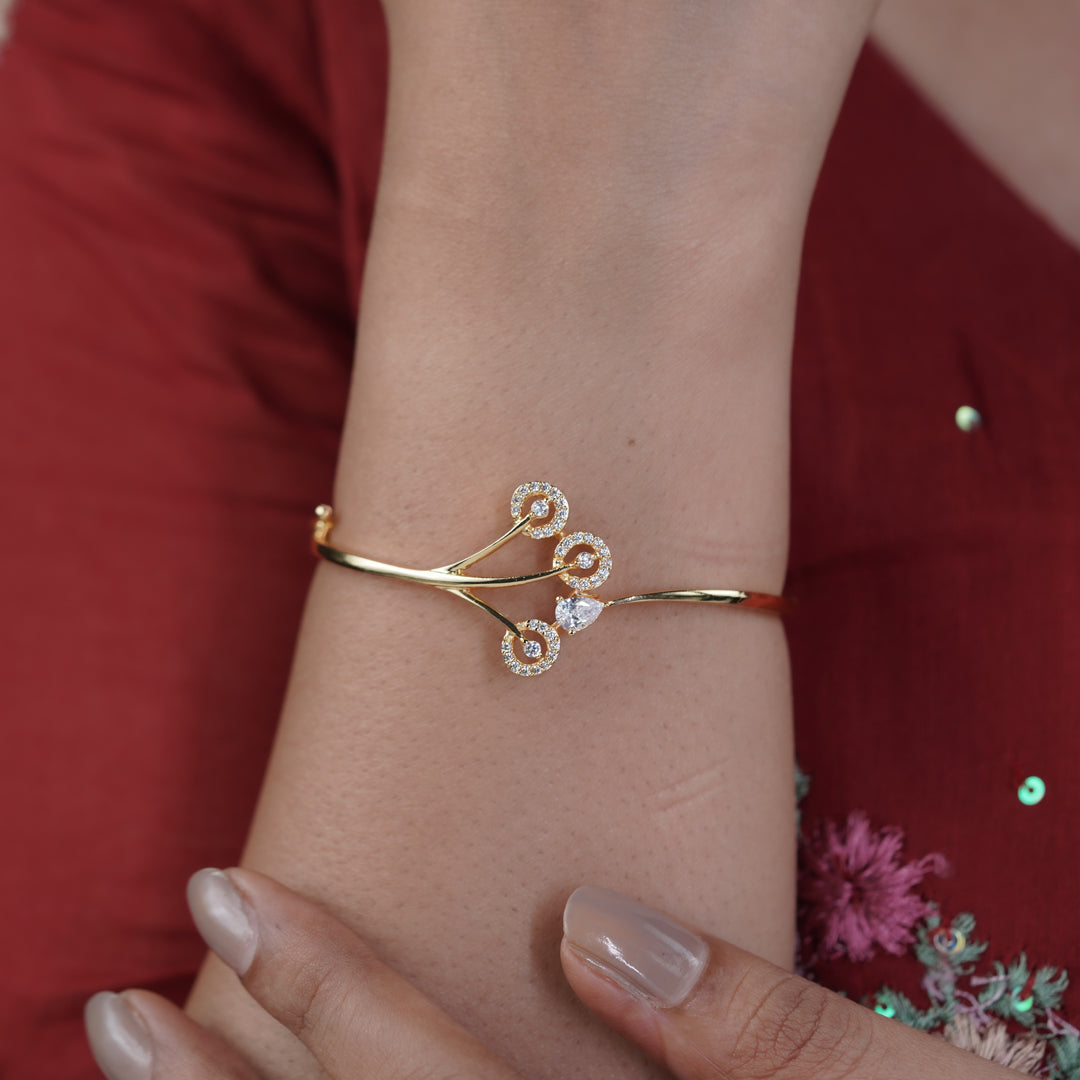 Trinity Diamond Gold Kada