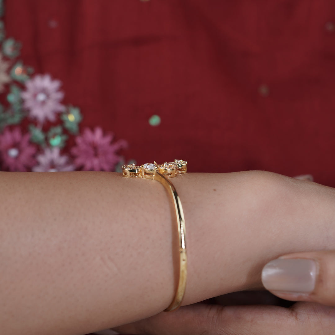 Trinity Diamond Gold Kada