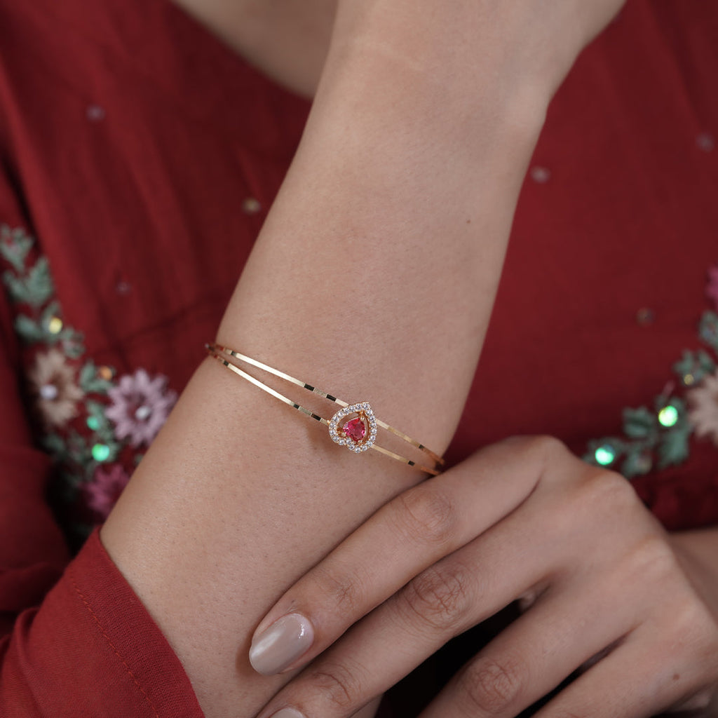 Rati Free Size Heart Bangles