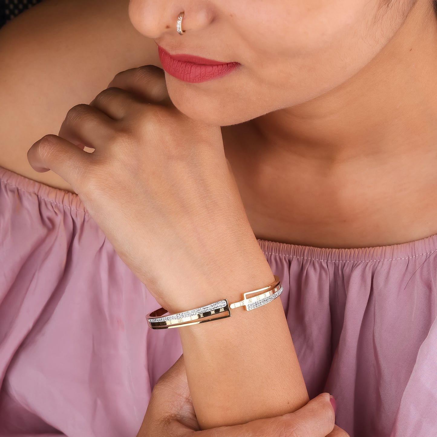 Timeless Roman Diamond Bracelet